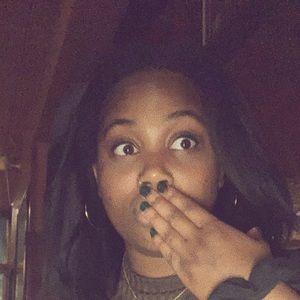 Meet your Posher, Alana